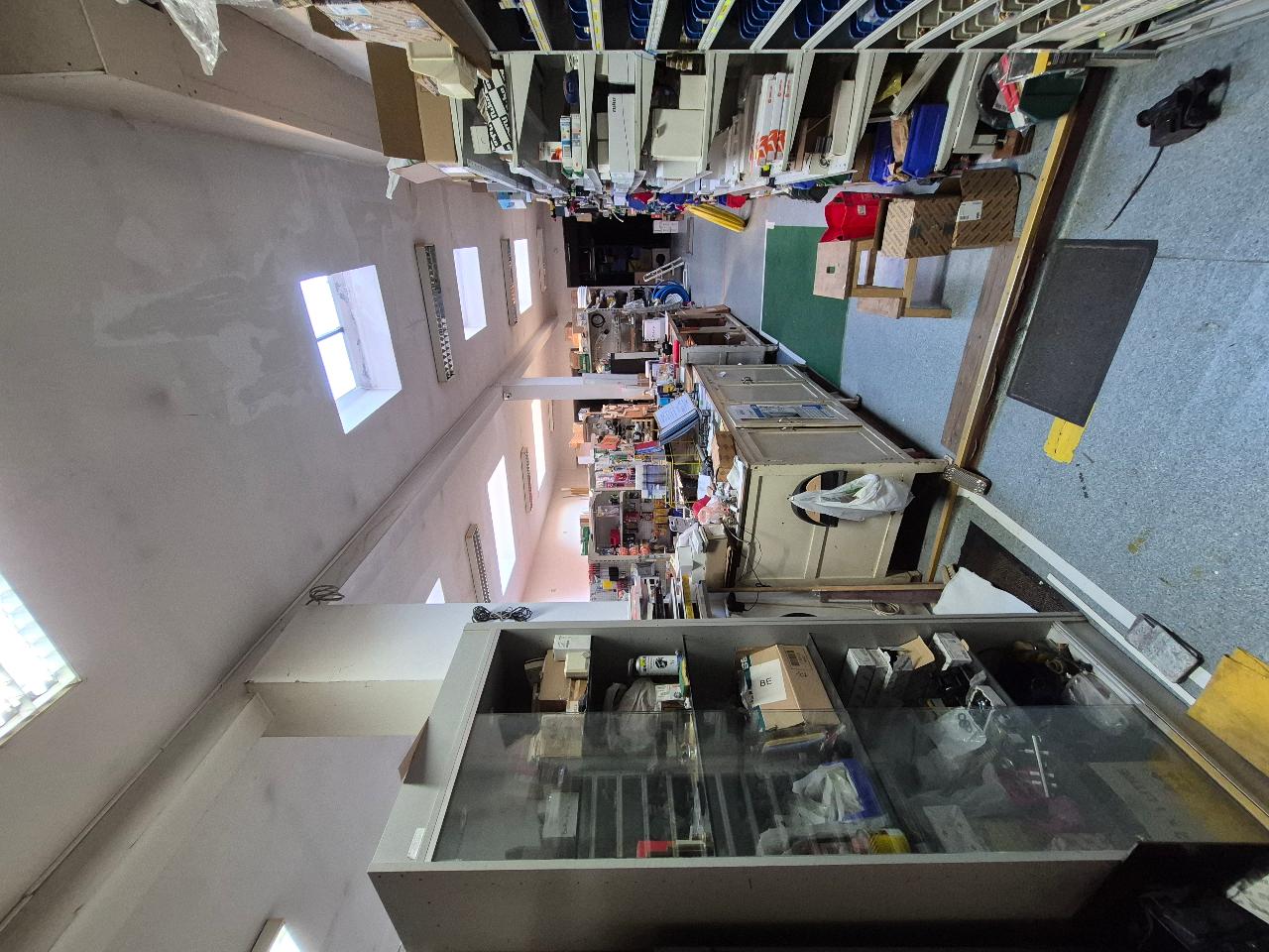 Over te nemen zaak Brussel - Verkoop & handel - 1DXLV