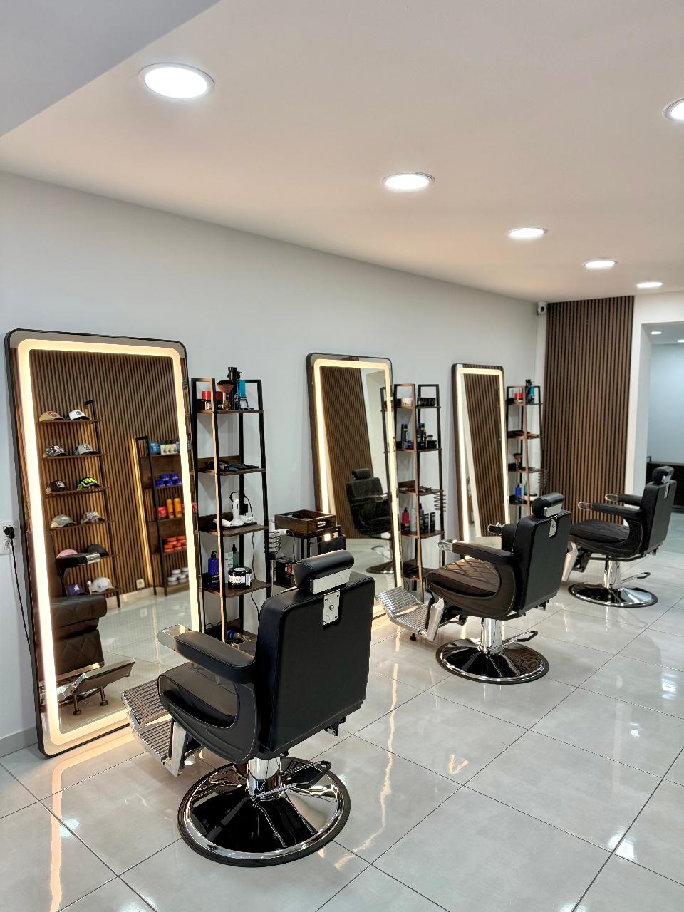 Over te nemen zaak Brussel - Diensten - 6EK7S