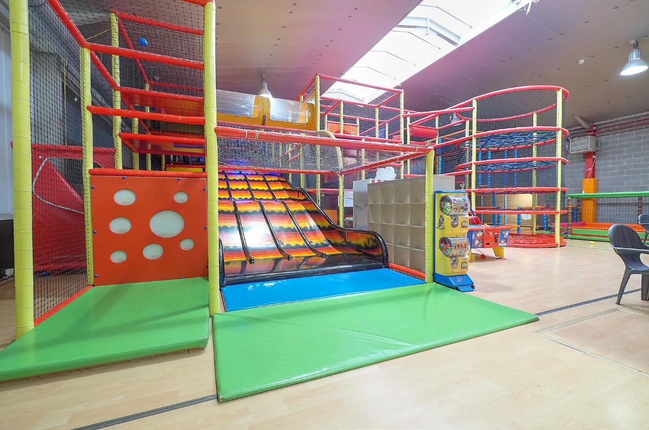 Over te nemen zaak Waals-Brabant - Overig - 98VG1