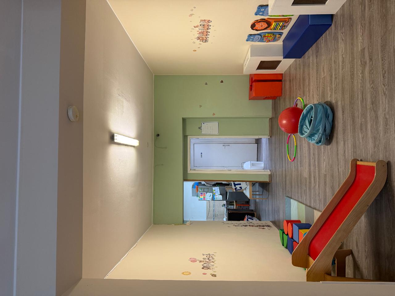 Over te nemen zaak Brussel - Diensten - BXCVX