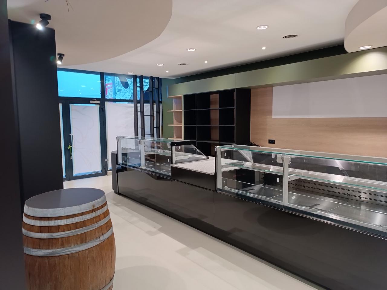 Over te nemen zaak Luik - Verkoop & handel - LRJFA