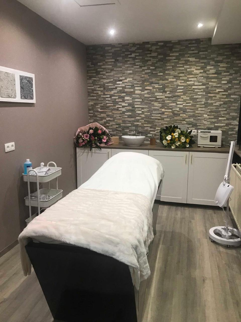 Over te nemen zaak Brussel - Overig - MZLU9