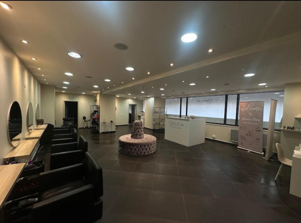 Over te nemen zaak Brussel - Overig - MZLU9