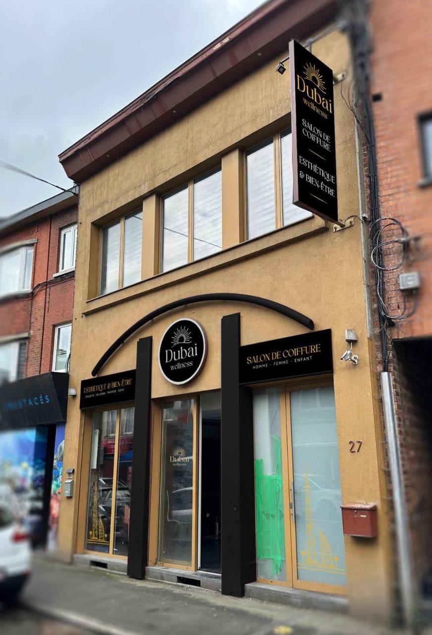 Over te nemen zaak Luik - Diensten - YK83U