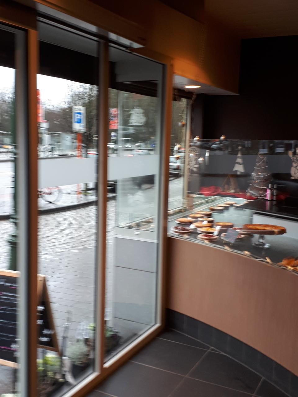 Over te nemen zaak Brussel - Verkoop & handel - 6A833